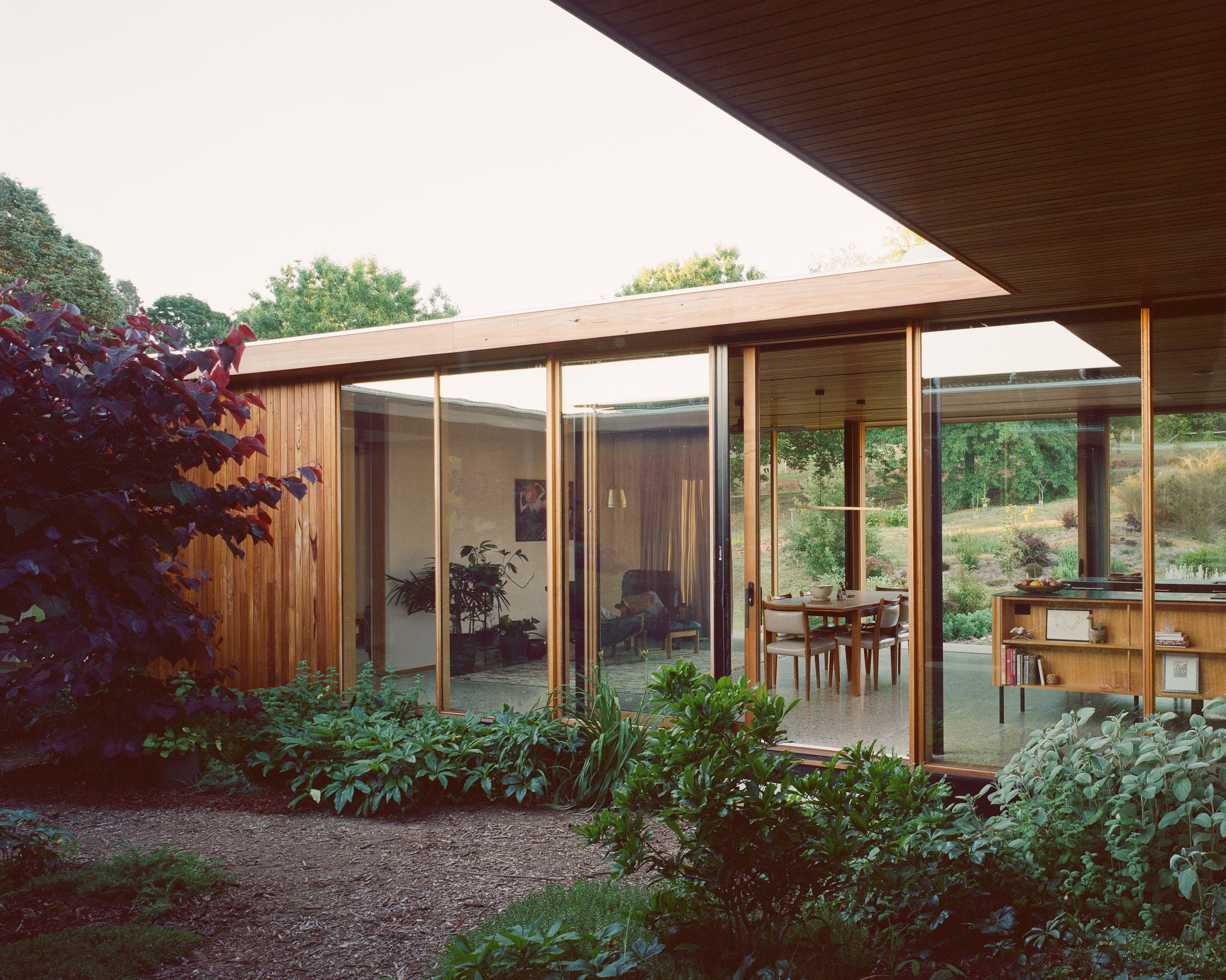 /3-agg-insulglass_slider-2.jpg